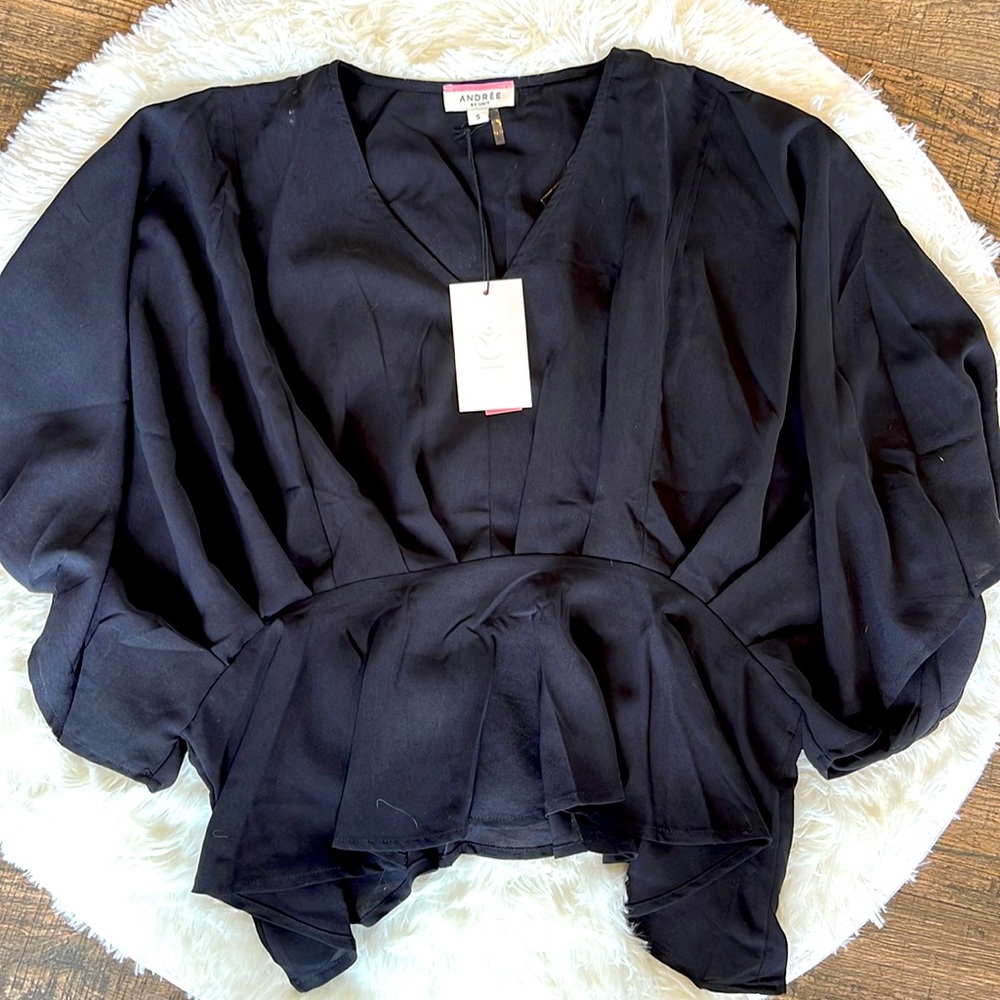 NWT Andree By Unit Top